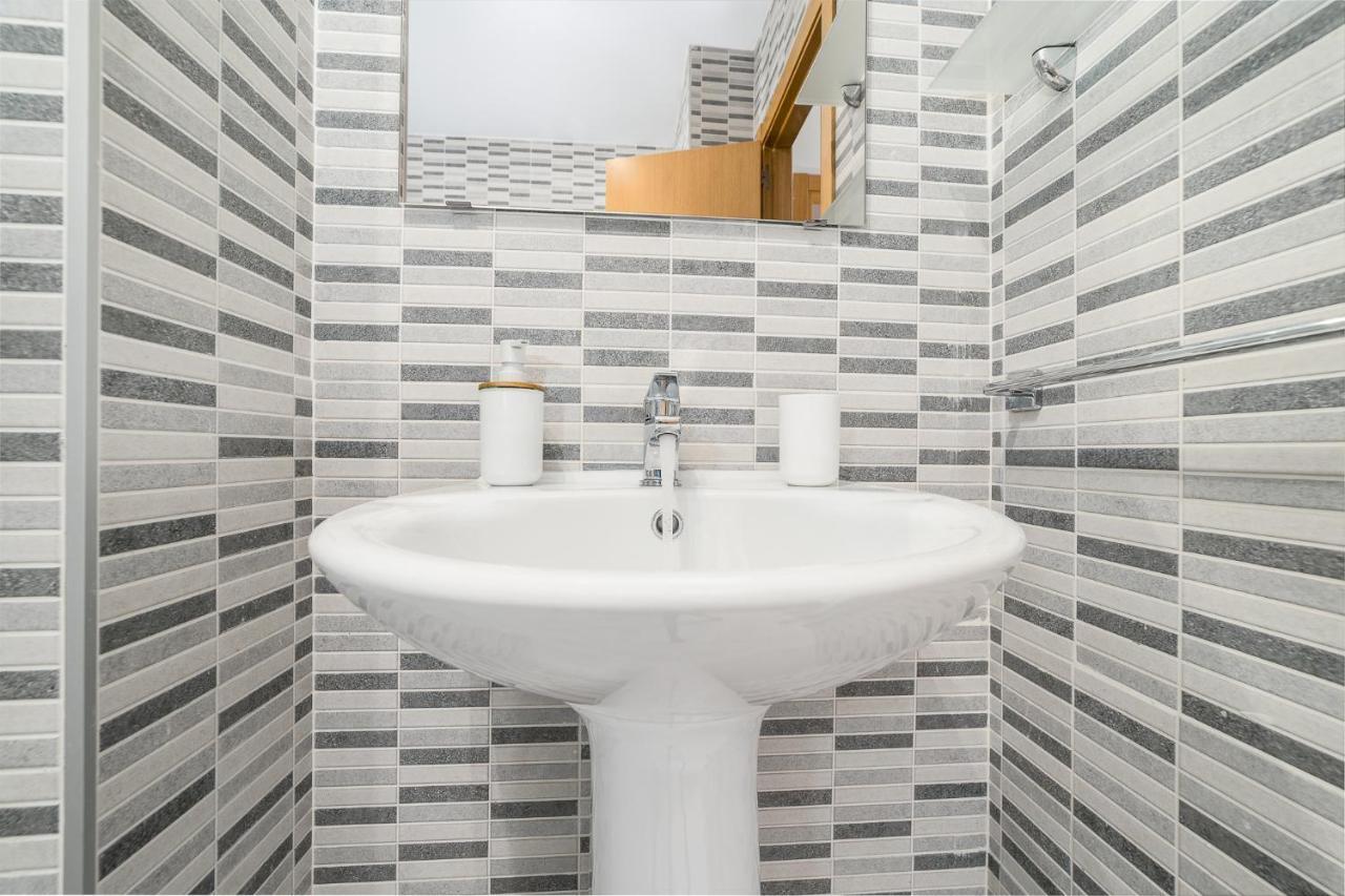 Malaga Suite Picasso With Swimming Pool And Parking In The Center! Exteriér fotografie